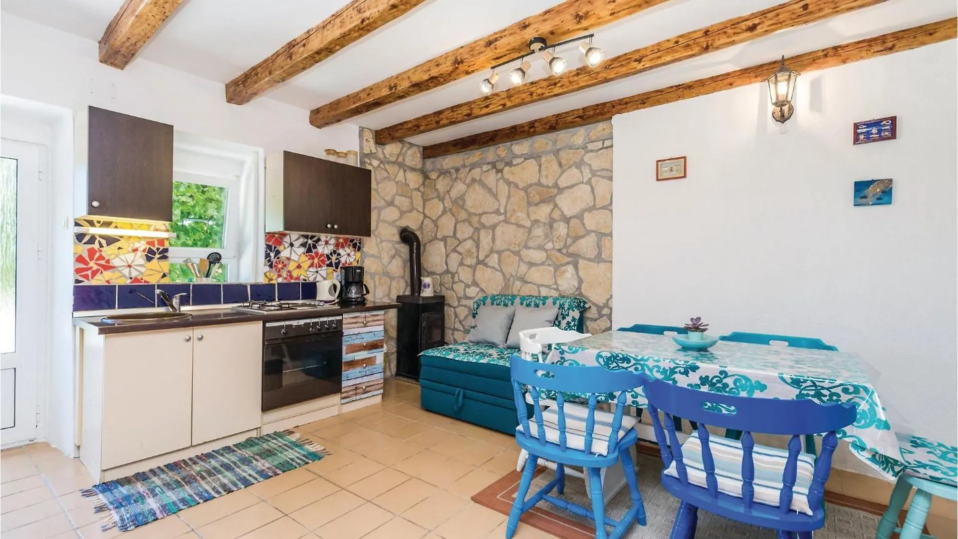 3 Bedroom Awesome Home In Supetarska Draga 0*,