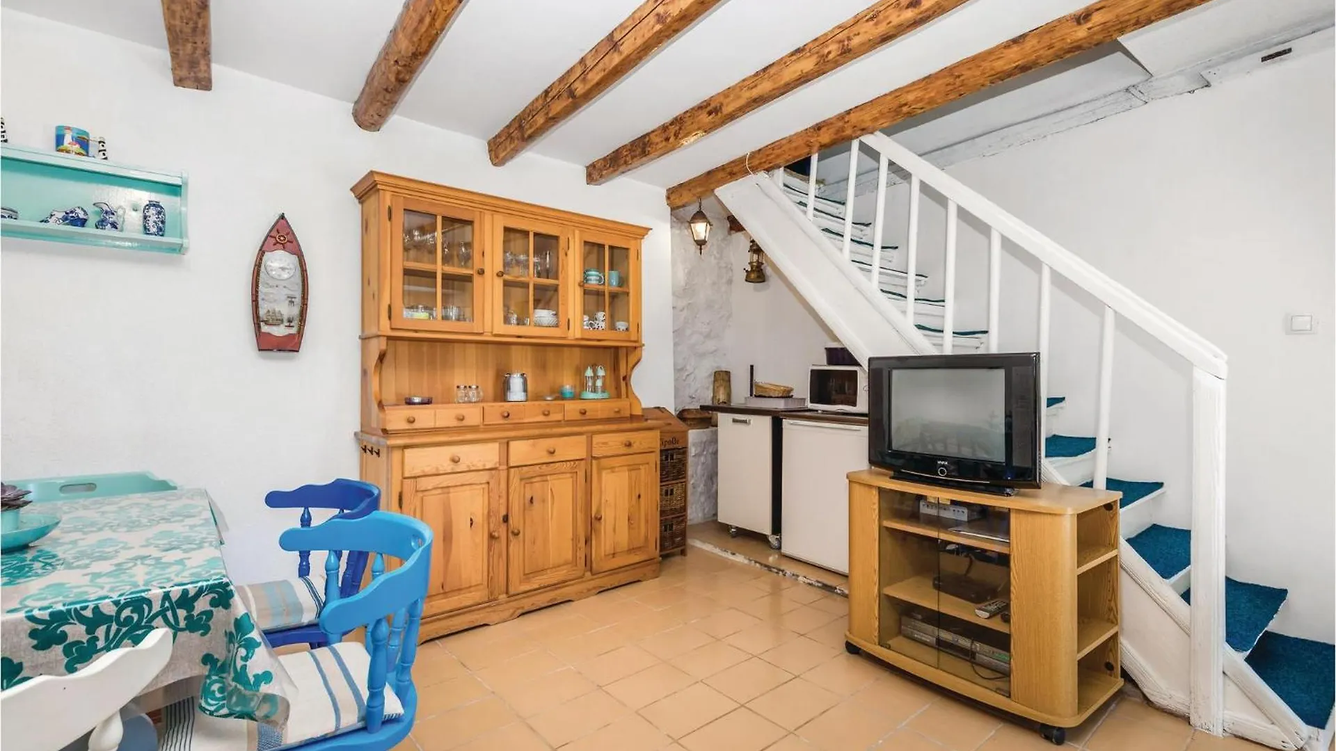 3 Bedroom Awesome Home In Supetarska Draga