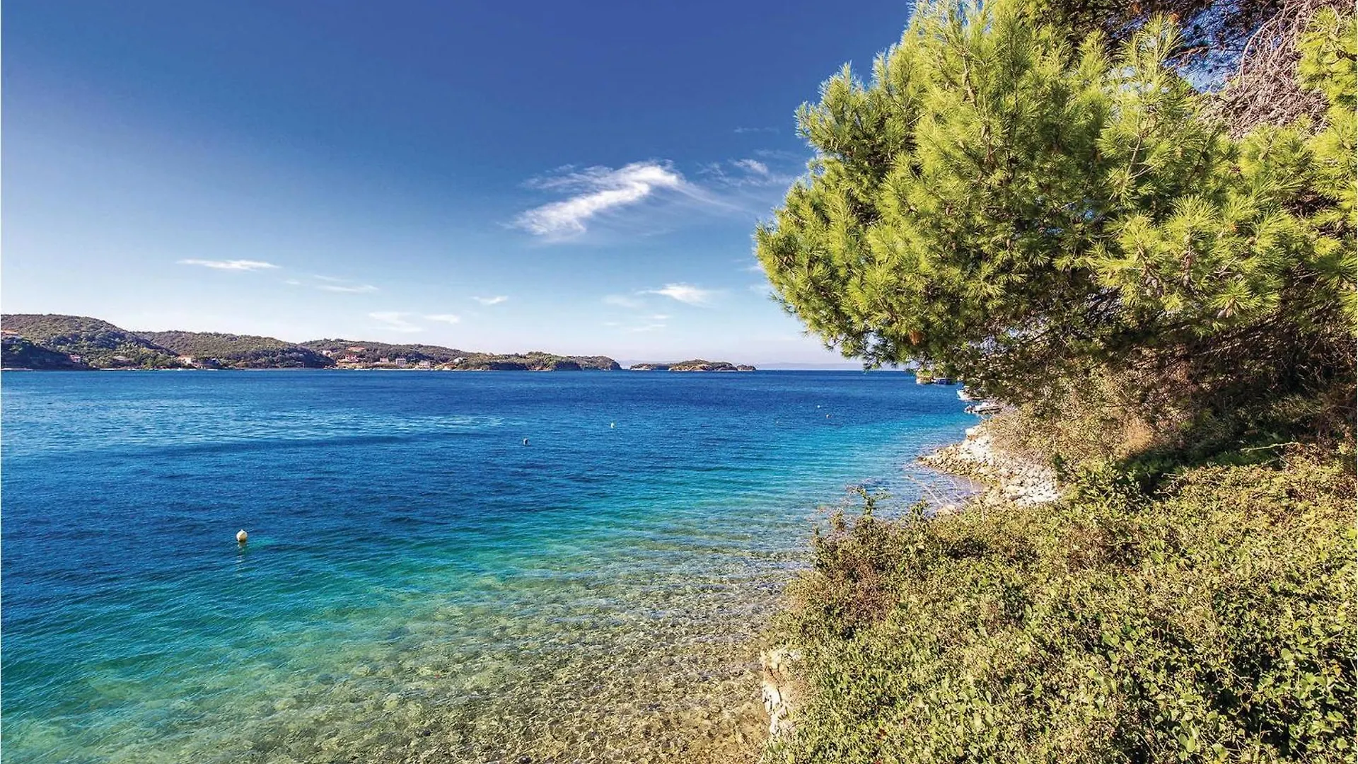 Holiday home 3 Bedroom Awesome Home In Supetarska Draga